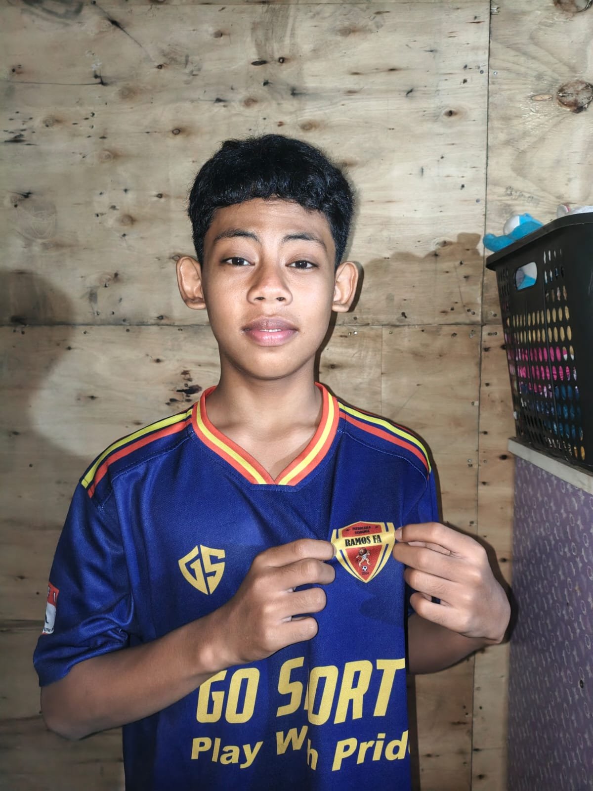 ELLZO TRI ALVIANSYAH